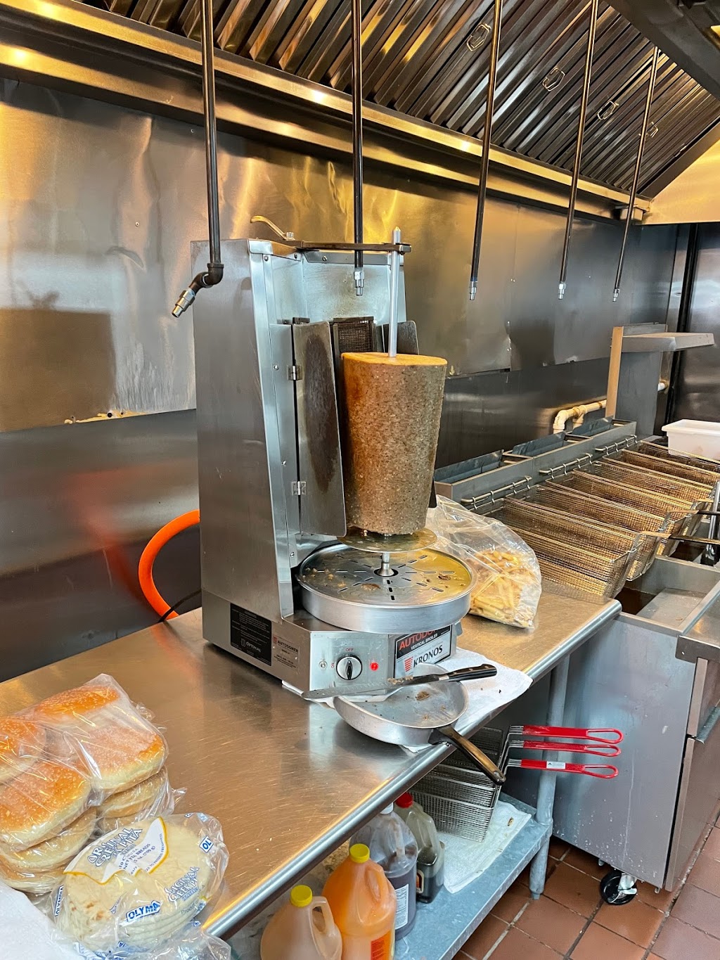 Mikes Fish & Chicken | restaurant | 7269 Turfway Rd, Florence, KY 41042, USA | 8598171351 OR +1 859-817-1351