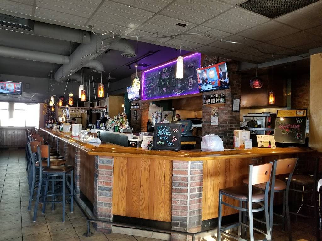 Grazies Italian Grill | restaurant | 2851 S Oneida St, Green Bay, WI 54304, USA | 9204996365 OR +1 920-499-6365