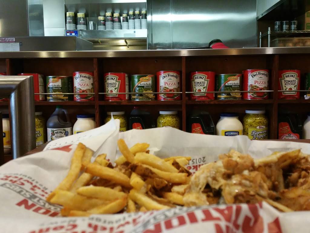 Penn Station East Coast Subs | meal takeaway | 8270 Beechmont Ave, Cincinnati, OH 45255, USA | 5134747366 OR +1 513-474-7366