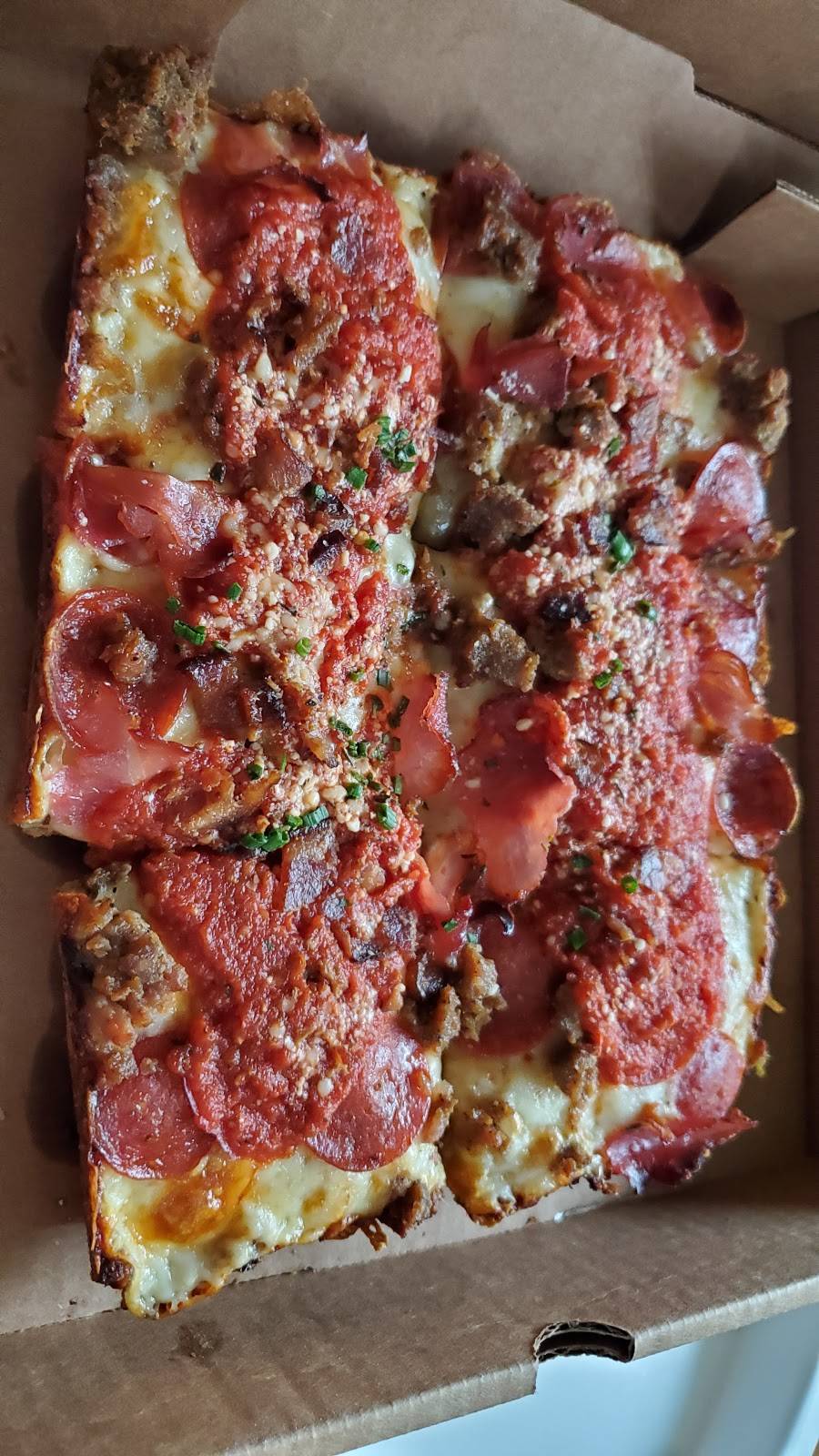 Iron Born Pizza | meal takeaway | 413 Grant Ave, Pittsburgh, PA 15209, USA | 4128227300 OR +1 412-822-7300