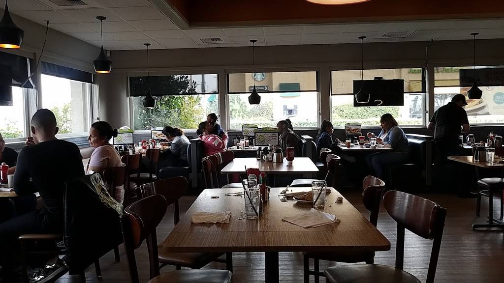 IHOP | restaurant | 1880 W Slauson Ave, Los Angeles, CA 90047, USA | 3232964465 OR +1 323-296-4465