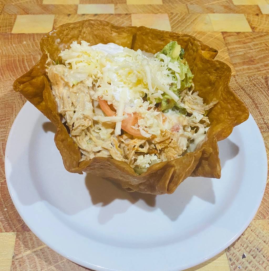 Tequilas Mexican Grill | restaurant | 8176 US-31, Calera, AL 35040, USA | 2056908217 OR +1 205-690-8217