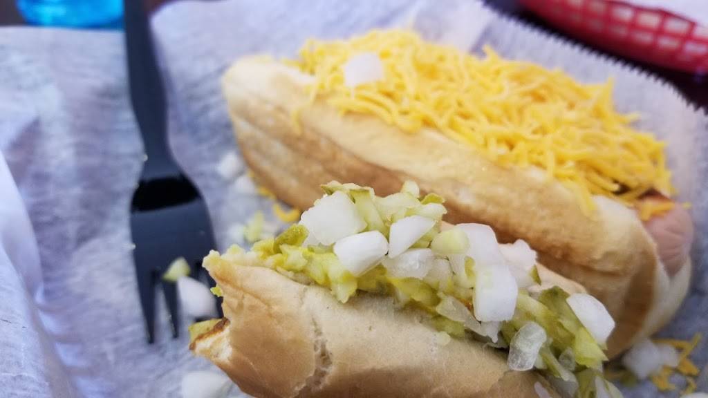 Crazy Charlies | restaurant | 2184 Wealthy St SE, East Grand Rapids, MI 49506, USA | 6164516720 OR +1 616-451-6720