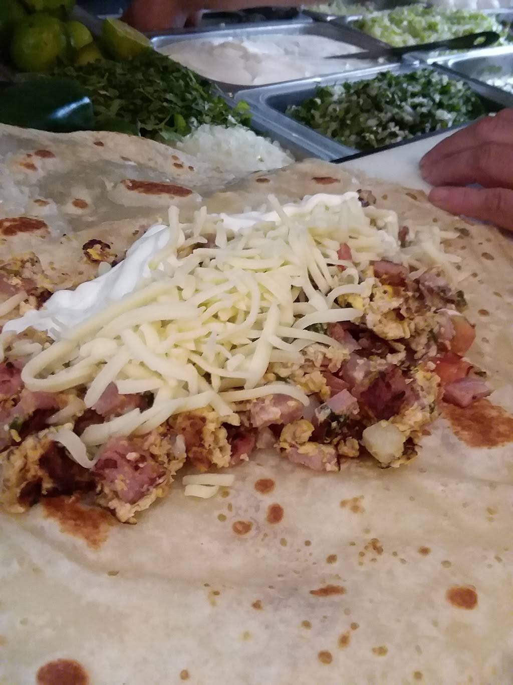 DeLeons Taco Rico | restaurant | 3465 L St, Omaha, NE 68107, USA | 4027310206 OR +1 402-731-0206