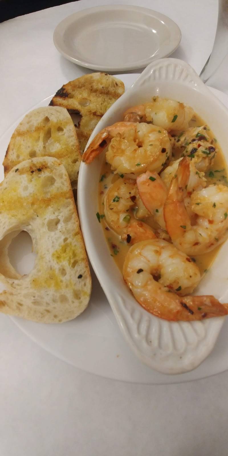 Black Bass Grille | restaurant | 3 Water St, South Dartmouth, MA 02748, USA | 5089996975 OR +1 508-999-6975