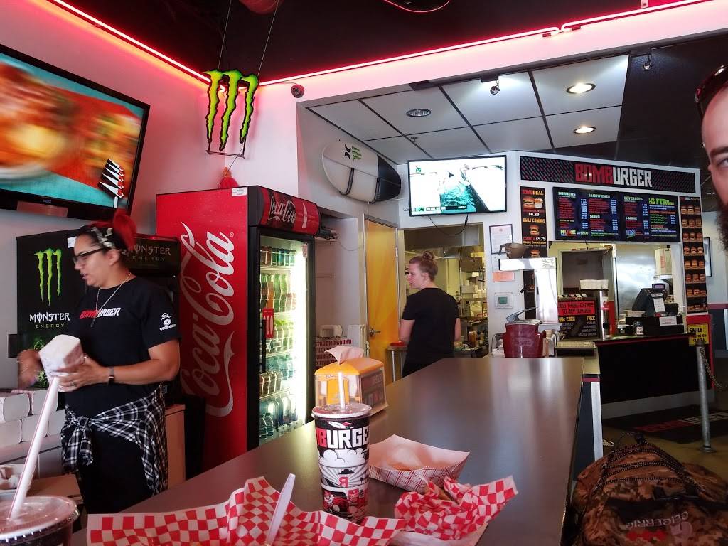 Bomburger | restaurant | 200 Main St #114, Huntington Beach, CA 92648, USA | 7149692662 OR +1 714-969-2662