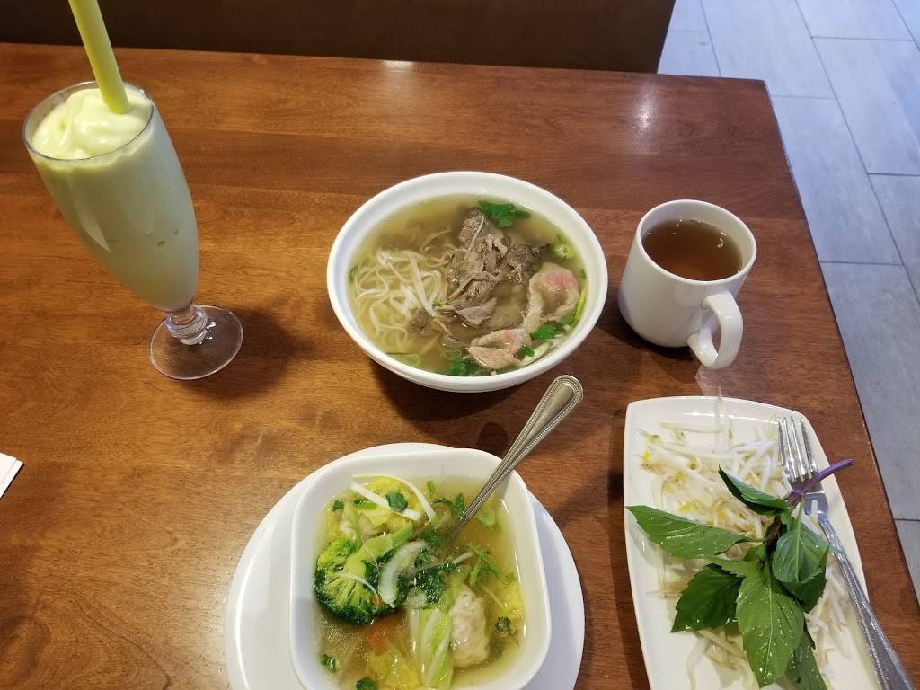 Lac Vien Restaurant | restaurant | 2270 Markham Rd, Scarborough, ON M1B 2W4, Canada | 4167548188 OR +1 416-754-8188