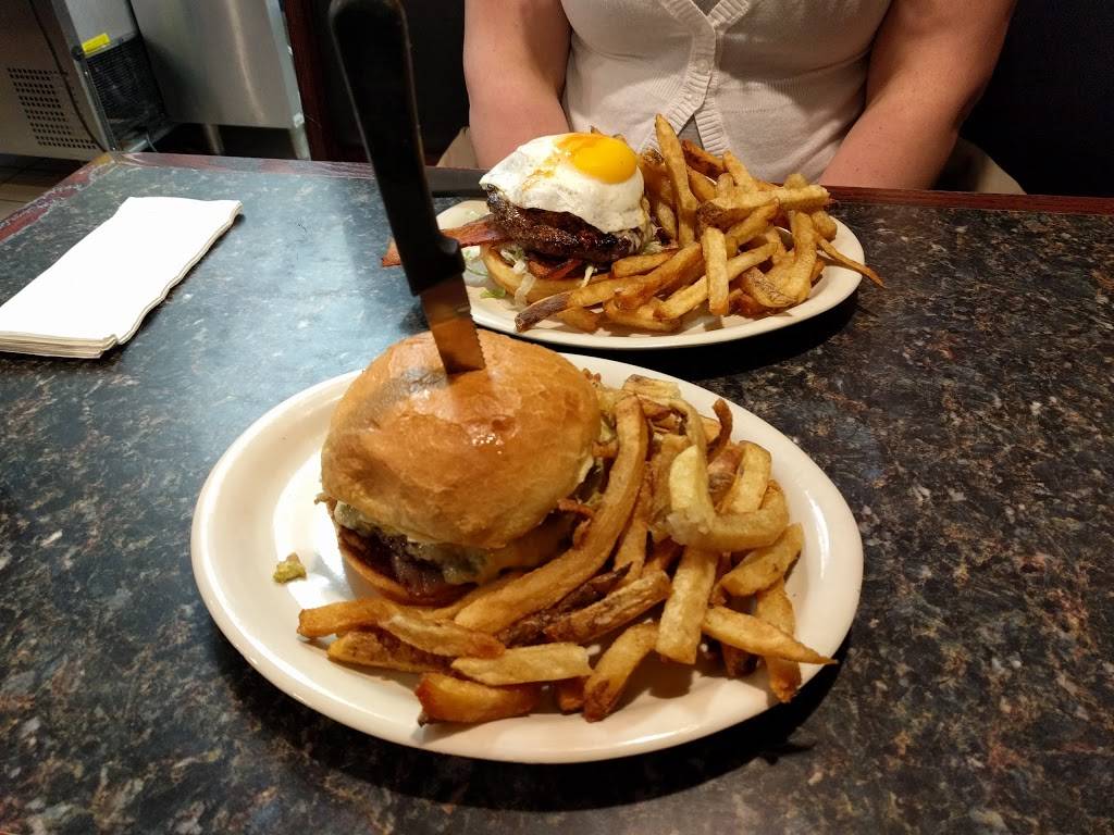 North Avenue Grill | restaurant | 7225 W North Ave, Wauwatosa, WI 53213, USA | 4144537225 OR +1 414-453-7225