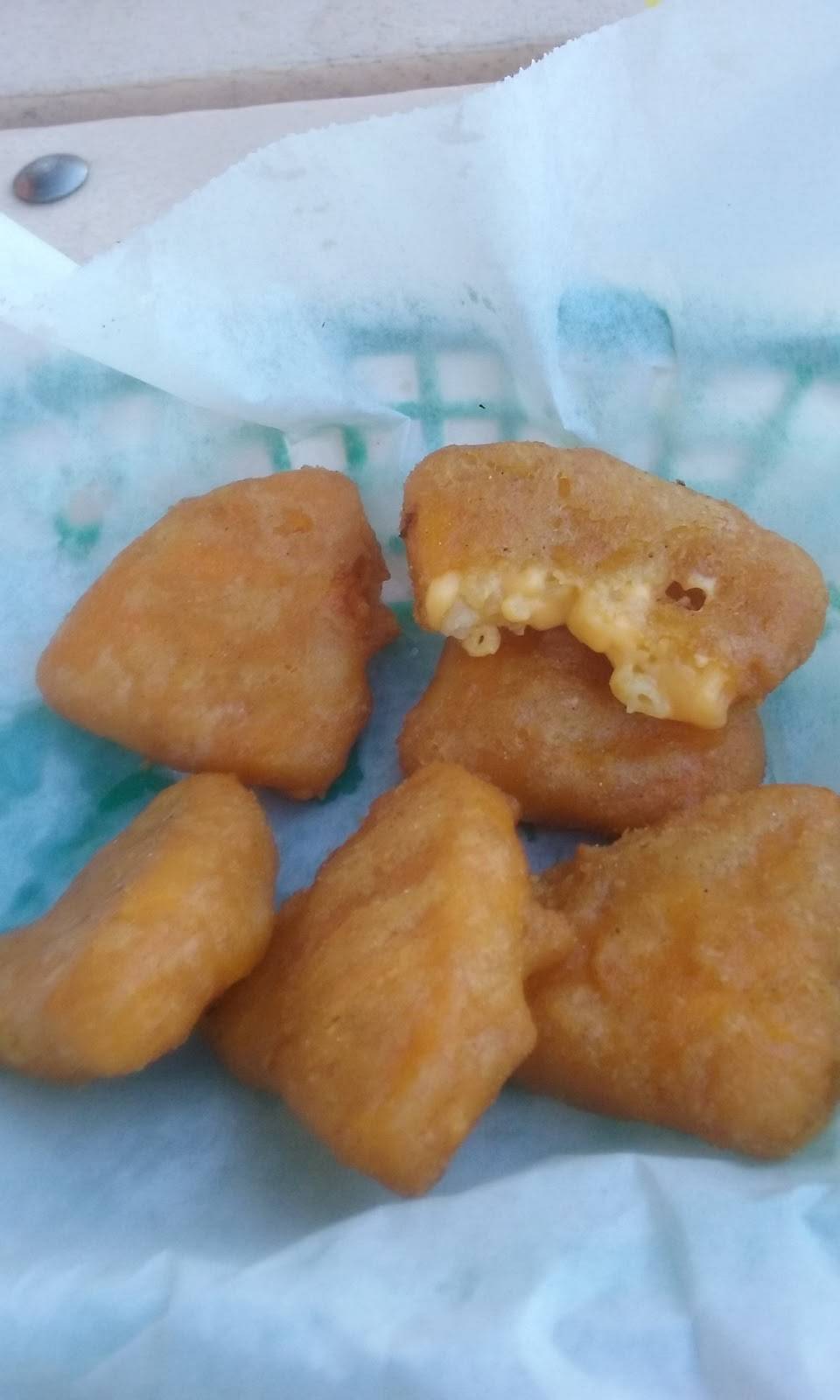 The Jungle Bar & Restaurant | restaurant | 9800 Coastal Hwy, Ocean City, MD 21842, USA | 4105241110 OR +1 410-524-1110