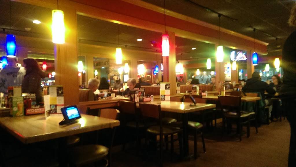 Applebees Grill + Bar | restaurant | 120 Charlton Rd, Sturbridge, MA 01566, USA | 5083470174 OR +1 508-347-0174
