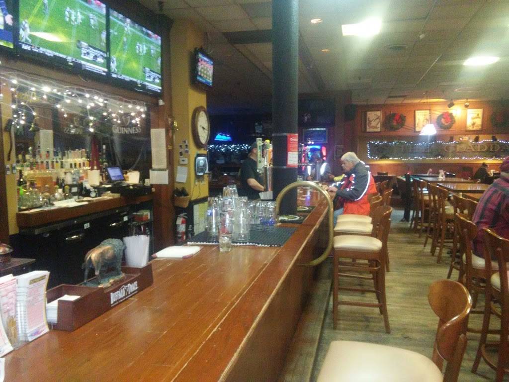 The Claddagh Pub | restaurant | 399 Canal St, Lawrence, MA 01840, USA | 9786888337 OR +1 978-688-8337