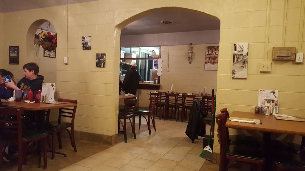 Vitos Italian Restaurant Pizza | restaurant | 1631 Anderson Hwy, Cumberland, VA 23040, USA | 8044923302 OR +1 804-492-3302