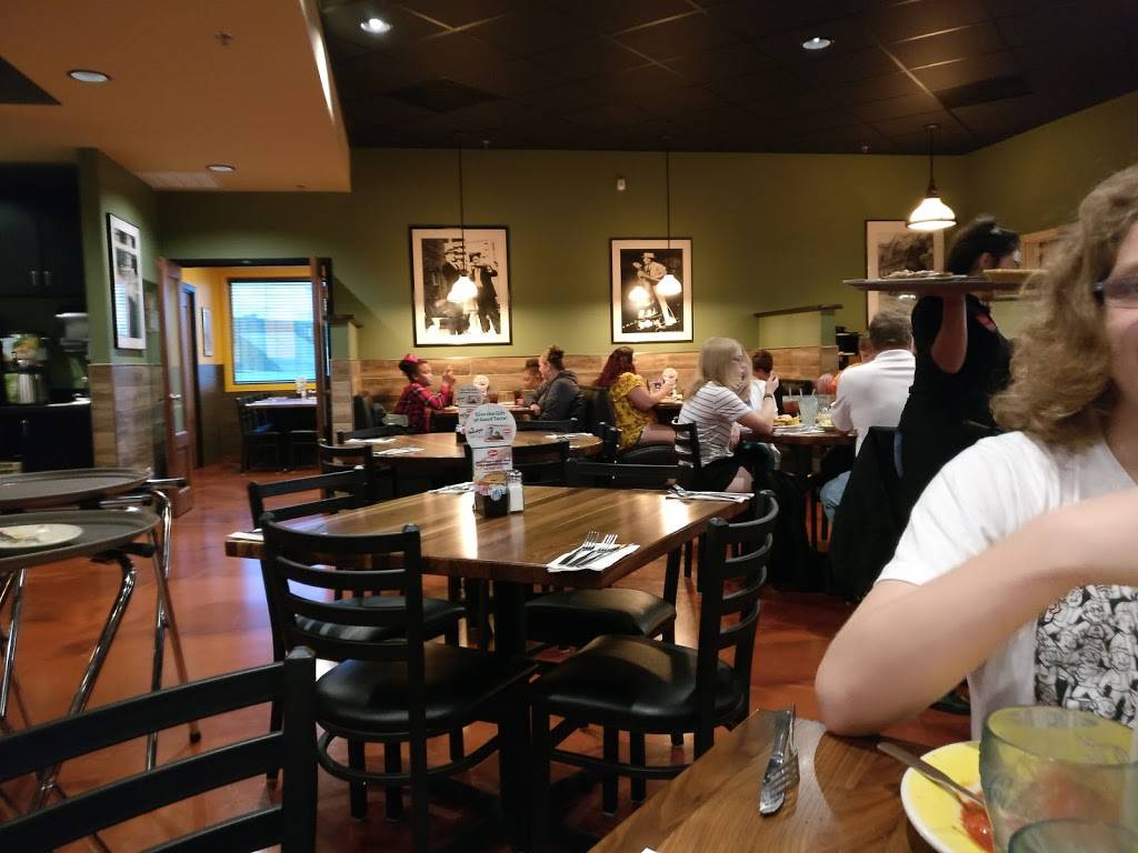 The Pasta House Co | restaurant | 921 Arnold Commons Dr, Arnold, MO 63010, USA | 6362963330 OR +1 636-296-3330