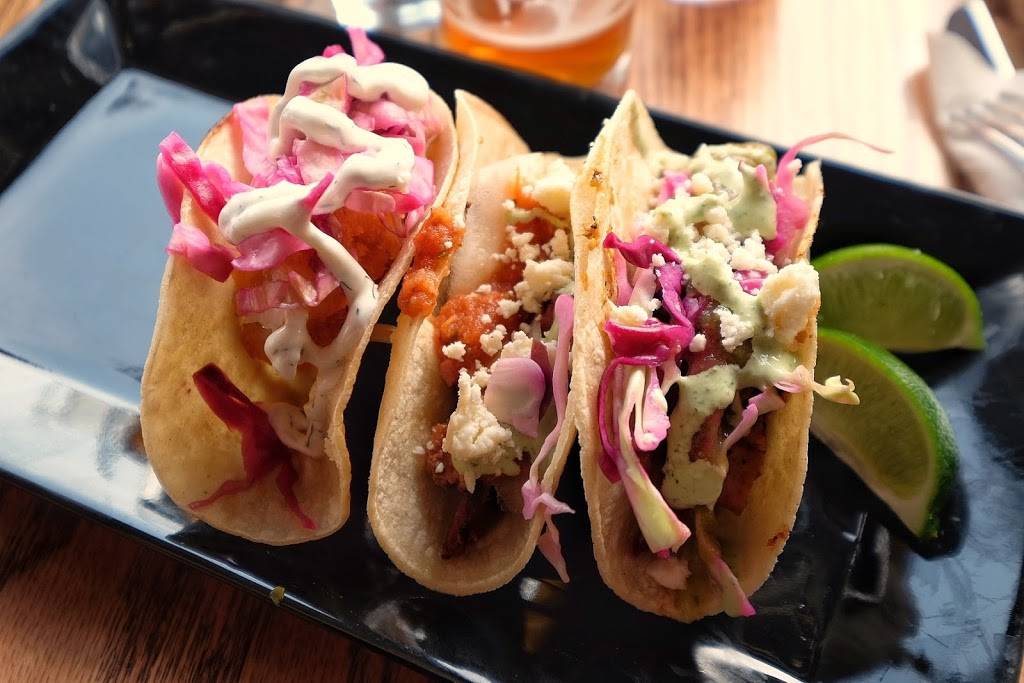 Coughlins Law Kitchen and Ale House | restaurant | 10 Virginia Ave, Pittsburgh, PA 15211, USA | 4125865673 OR +1 412-586-5673