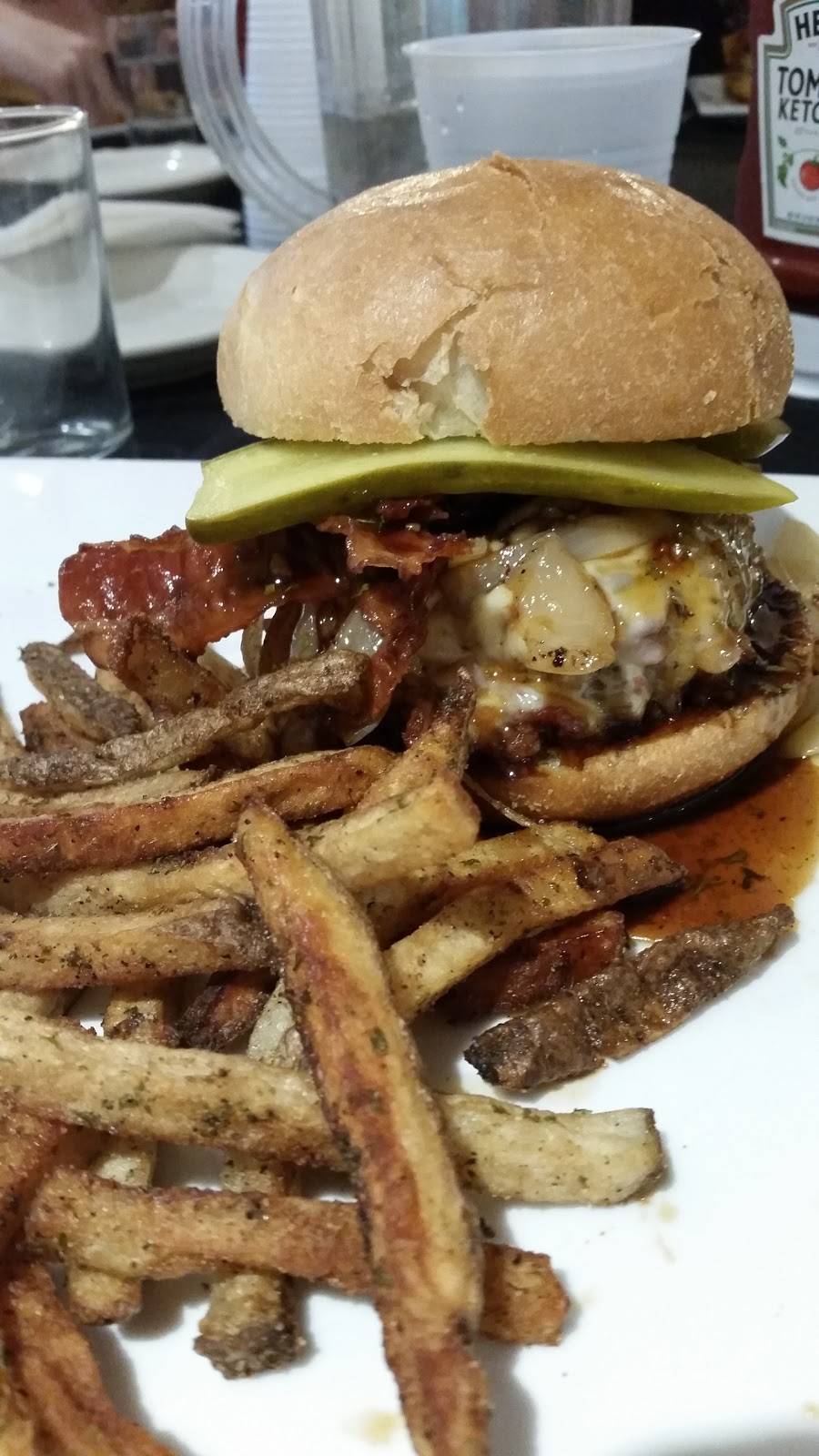 Tomasellis at Rosario | restaurant | 17 Rosario Dr, Providence, RI 02909, USA | 4014644435 OR +1 401-464-4435