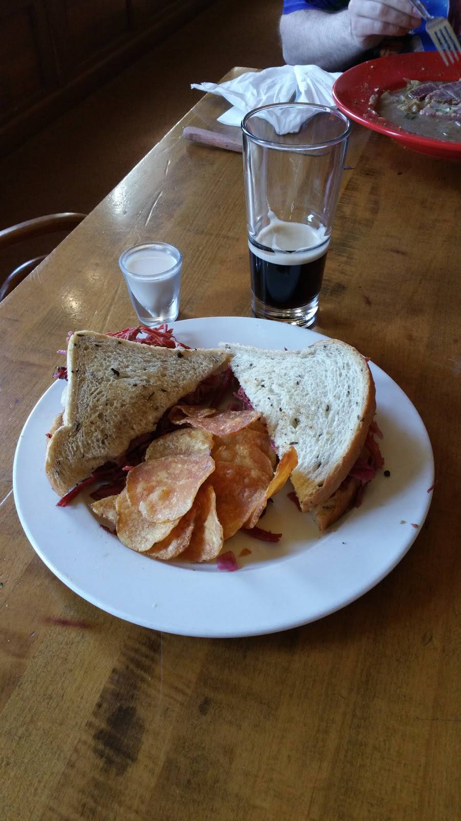 The Honest Pint | restaurant | 35 Patten Pkwy, Chattanooga, TN 37402, USA | 4234684192 OR +1 423-468-4192