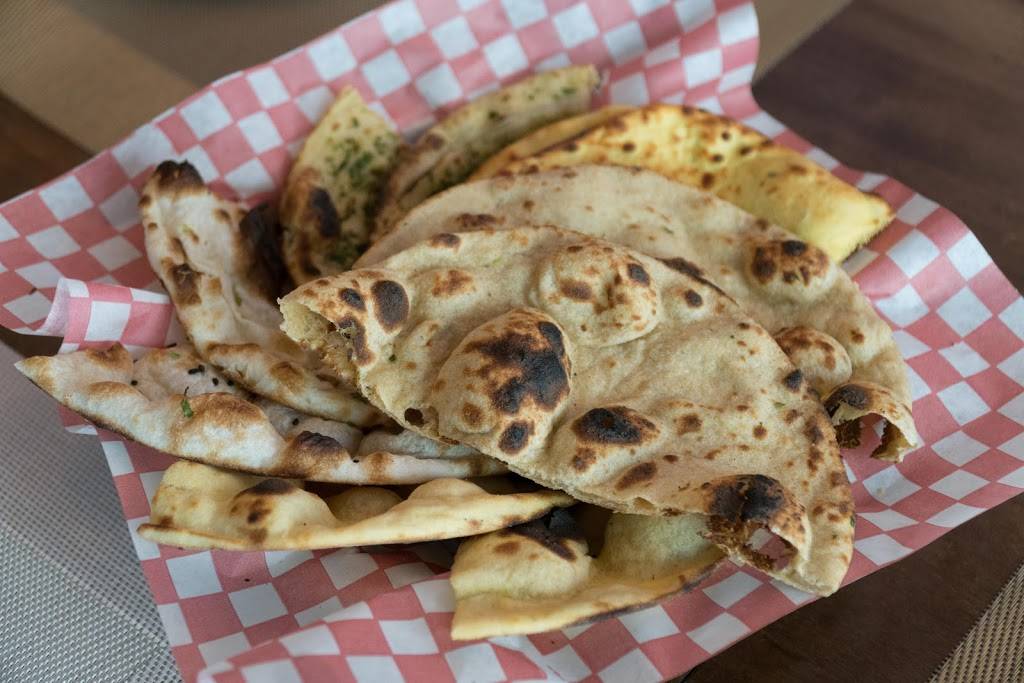 Khau Gully | restaurant | 1991 Yonge St, Toronto, ON M4S 1Z8, Canada | 6473479993 OR +1 647-347-9993