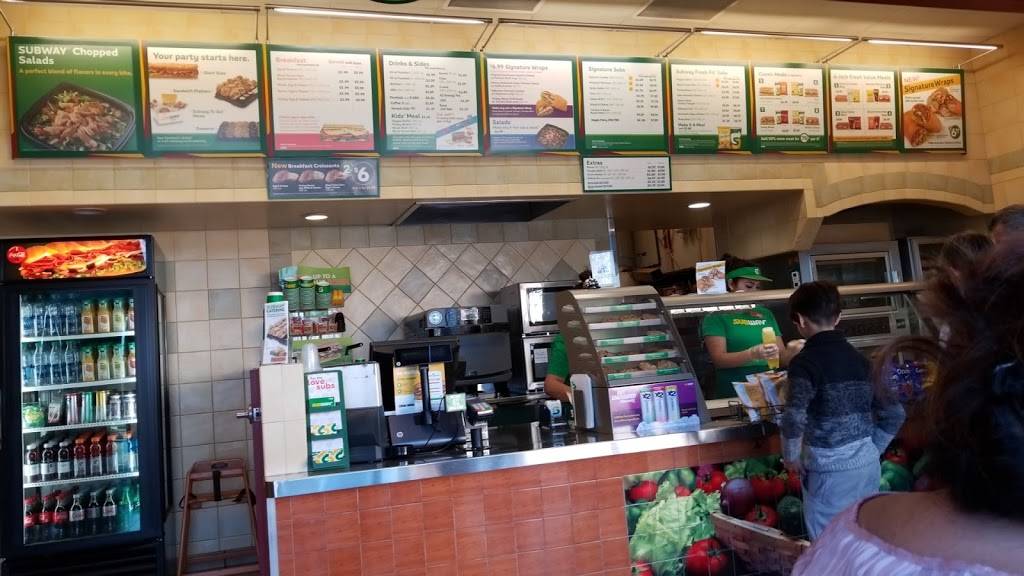 Subway Restaurants | restaurant | 9325 Whittier Blvd, Pico Rivera, CA 90660, USA | 5626992300 OR +1 562-699-2300