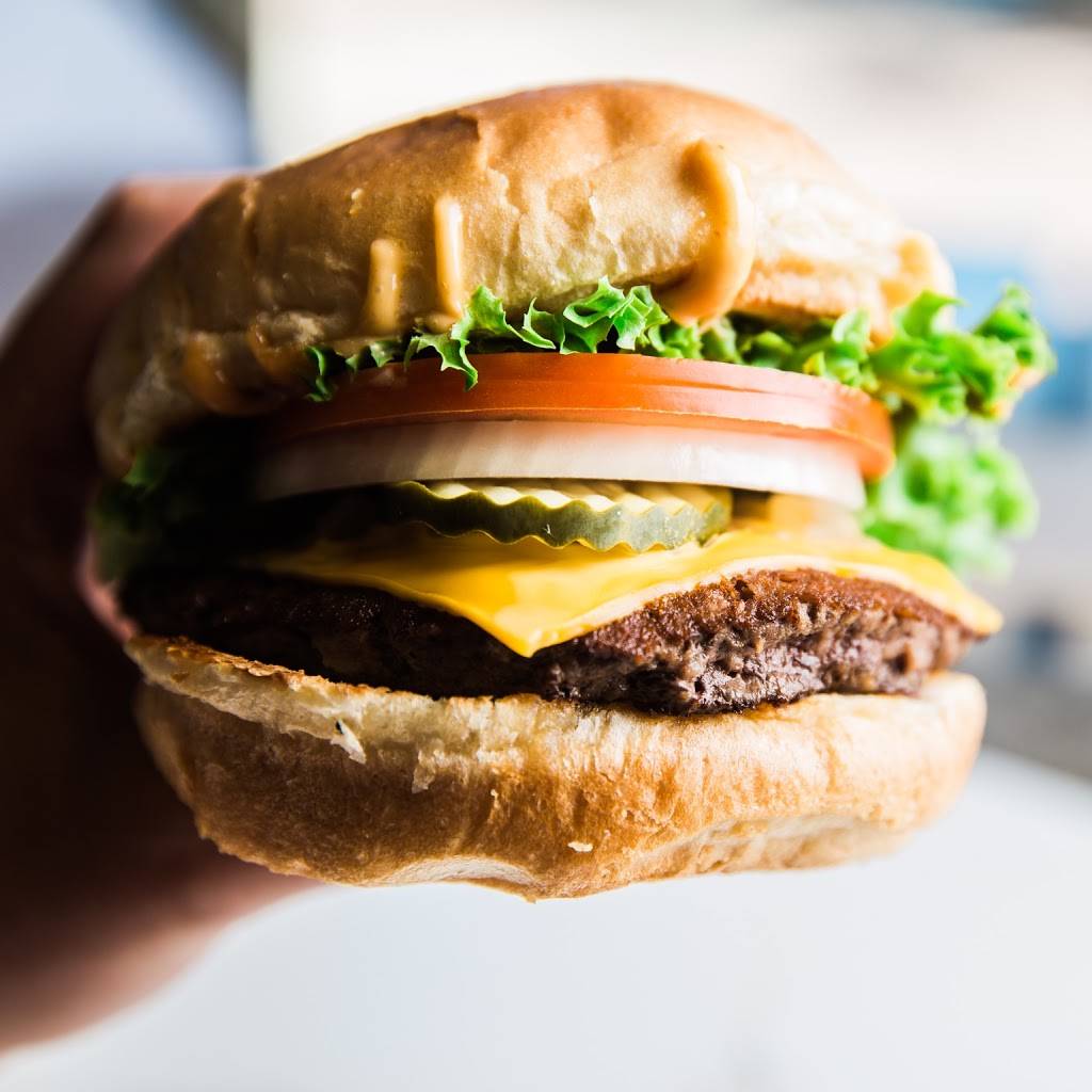 Burger Boss | restaurant | 6800 CA-1, Newport Beach, CA 92663, USA | 7148825858 OR +1 714-882-5858