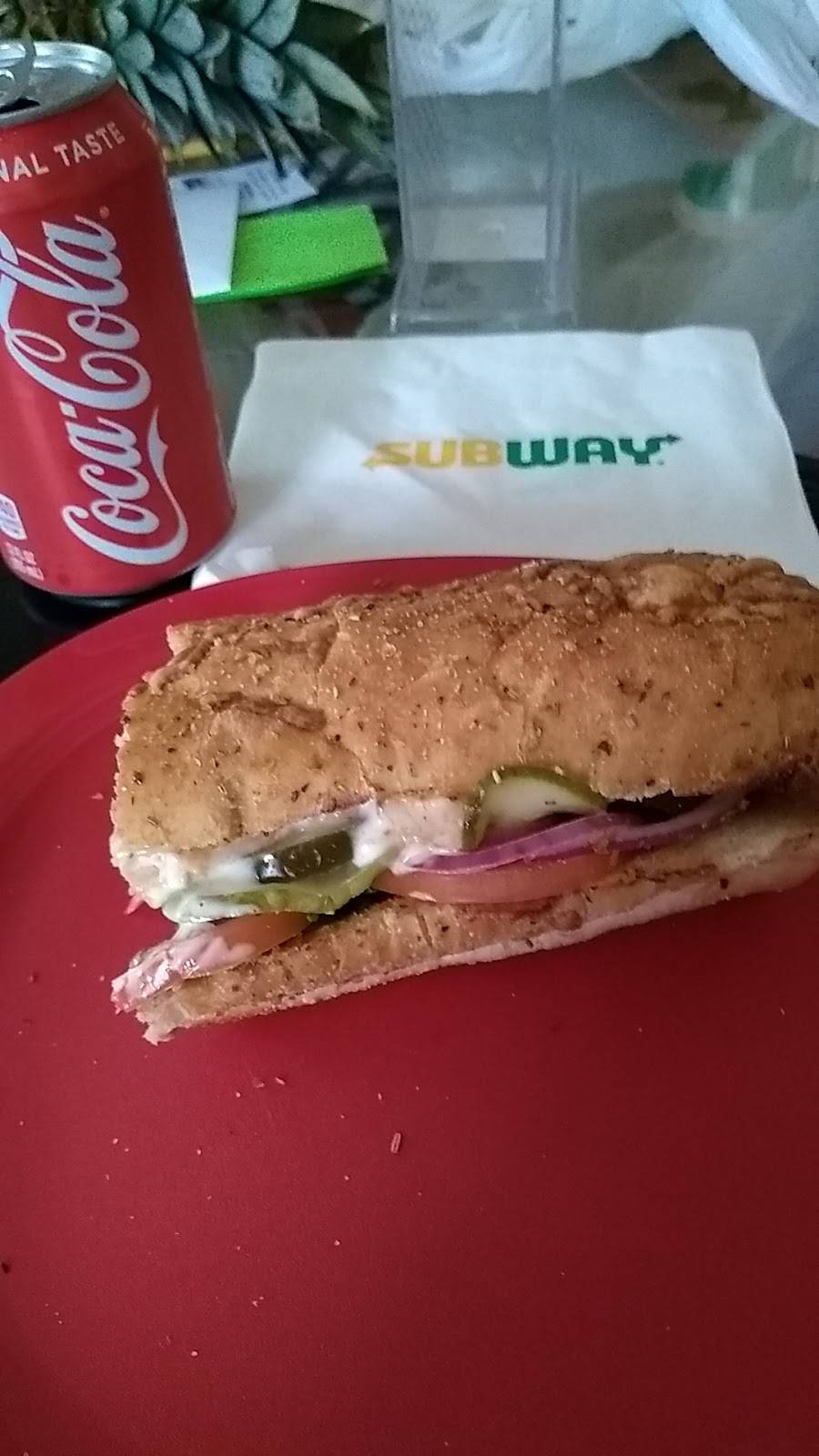 Subway | restaurant | 9350 Telegraph Rd, Redford Charter Twp, MI 48239, USA | 3133879244 OR +1 313-387-9244