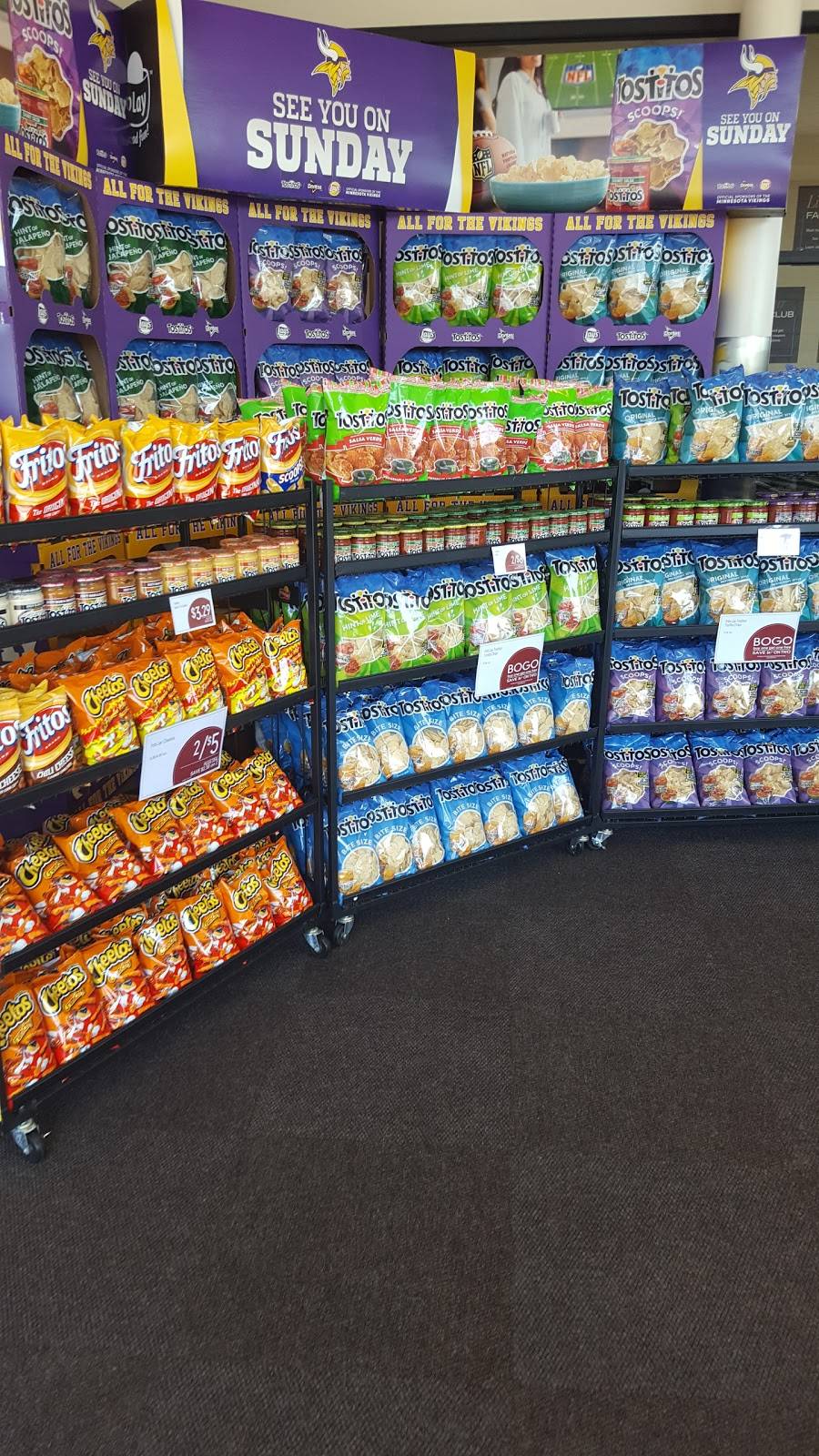 Lunds & Byerlys Eden Prairie | meal takeaway | 970 Prairie Center Dr, Eden Prairie, MN 55344, USA | 9525258000 OR +1 952-525-8000