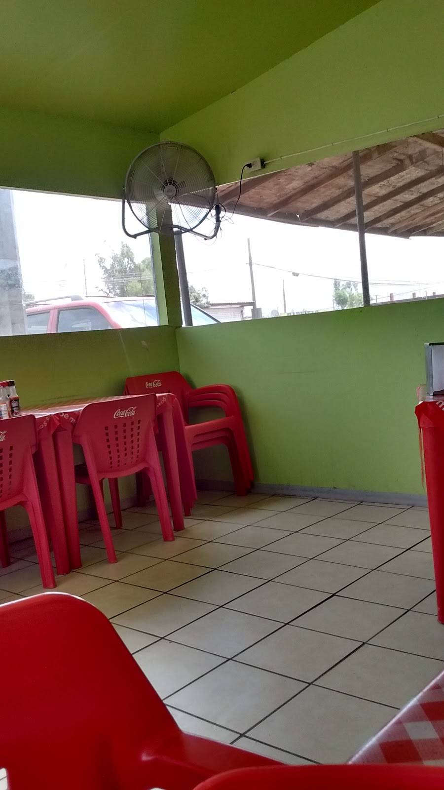 Tacos La Carreta | restaurant | Ojo de Agua, Ejido Ojo de Agua, Tijuana, B.C., Mexico | 016648031252 OR +52 664 803 1252