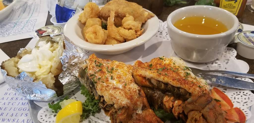 Cedar River Seafood | restaurant | 804 US-41, Inverness, FL 34450, USA | 3523412278 OR +1 352-341-2278