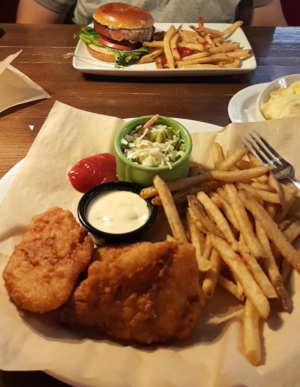 TGI Fridays | restaurant | 6751-B Frontier Dr, Springfield, VA 22150, USA | 7039222130 OR +1 703-922-2130