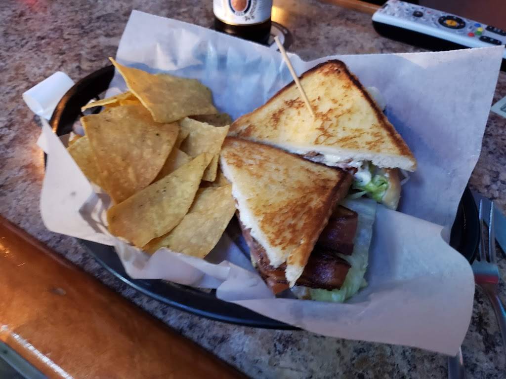 City Limits River Pub & Grill | restaurant | 422 County Rd N, Wisconsin Dells, WI 53965, USA | 6082534990 OR +1 608-253-4990