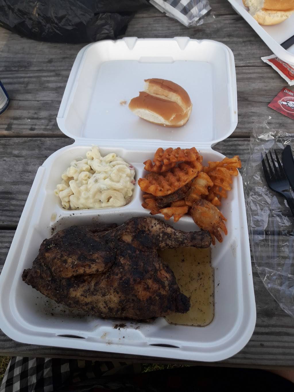 Krolicks BBQ | restaurant | 12132 NY-16, Chaffee, NY 14030, USA | 7164251070 OR +1 716-425-1070