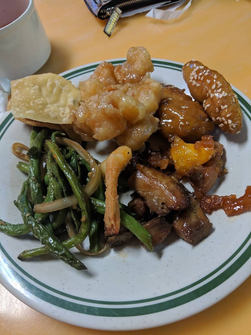 China Flag | restaurant | 1605 E Bert Kouns Industrial Loop, Shreveport, LA 71105, USA | 3186290525 OR +1 318-629-0525