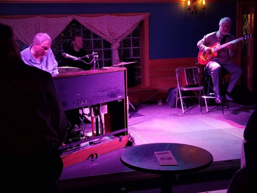 The North Street Cabaret | restaurant | 610 North St, Madison, WI 53704, USA | 6084225646 OR +1 608-422-5646