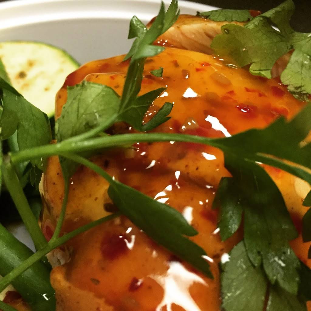 Healthy Eating | restaurant | 332 W Broadway, Louisville, KY 40202, USA | 5028213274 OR +1 502-821-3274