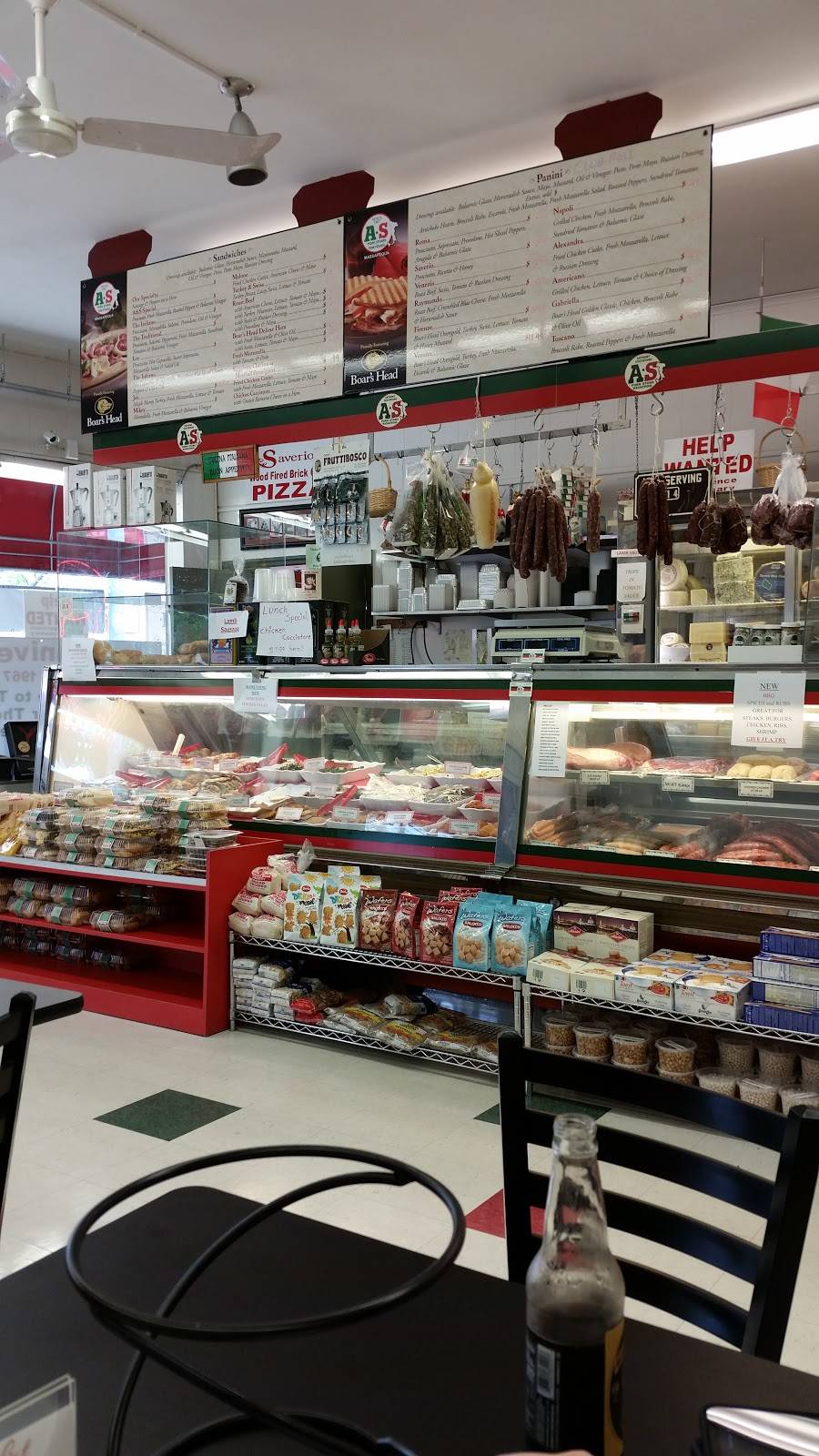 Saverios Authentic Pizza Napoletana | meal takeaway | 929 N Broadway, North Massapequa, NY 11758, USA | 5167990091 OR +1 516-799-0091