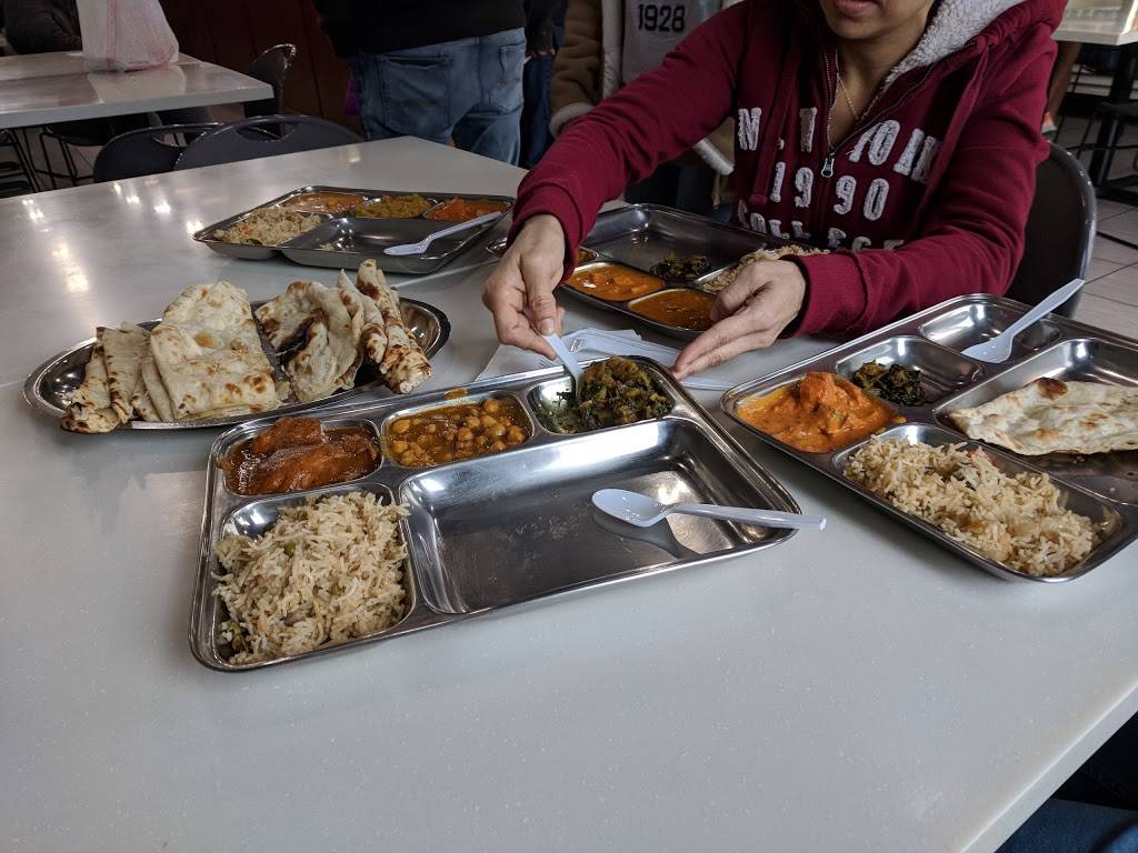 Tandoor Hut | restaurant | 1301 IL-59, Naperville, IL 60564, USA | 6308203600 OR +1 630-820-3600