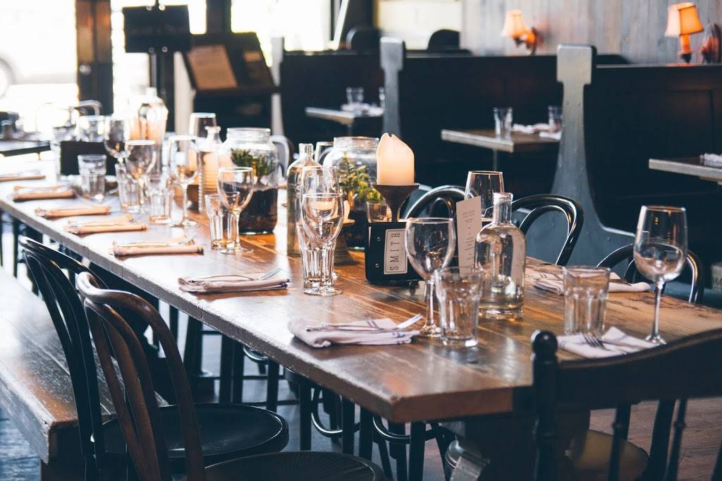 Smith | restaurant | 332 15th Ave E, Seattle, WA 98112, USA | 2067091900 OR +1 206-709-1900