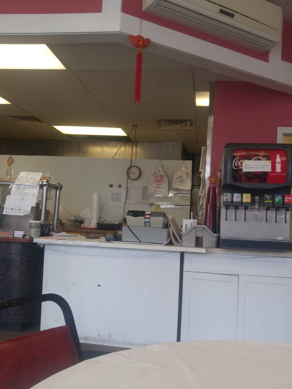 YUM YUM Chinese Restaurant | restaurant | 24 E Park Pl, Oxford, OH 45056, USA | 5132806365 OR +1 513-280-6365