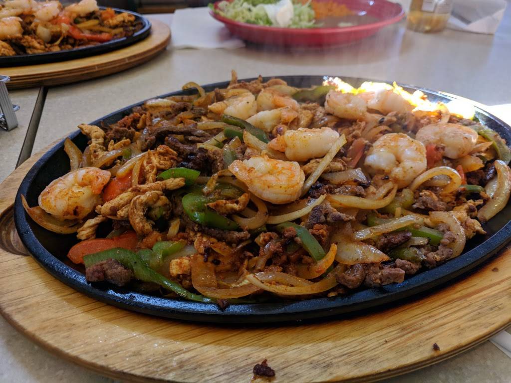 Monterrey Mexican Restaurant | restaurant | 118 N Main St, Lynnville, IN 47619, USA | 8129220126 OR +1 812-922-0126