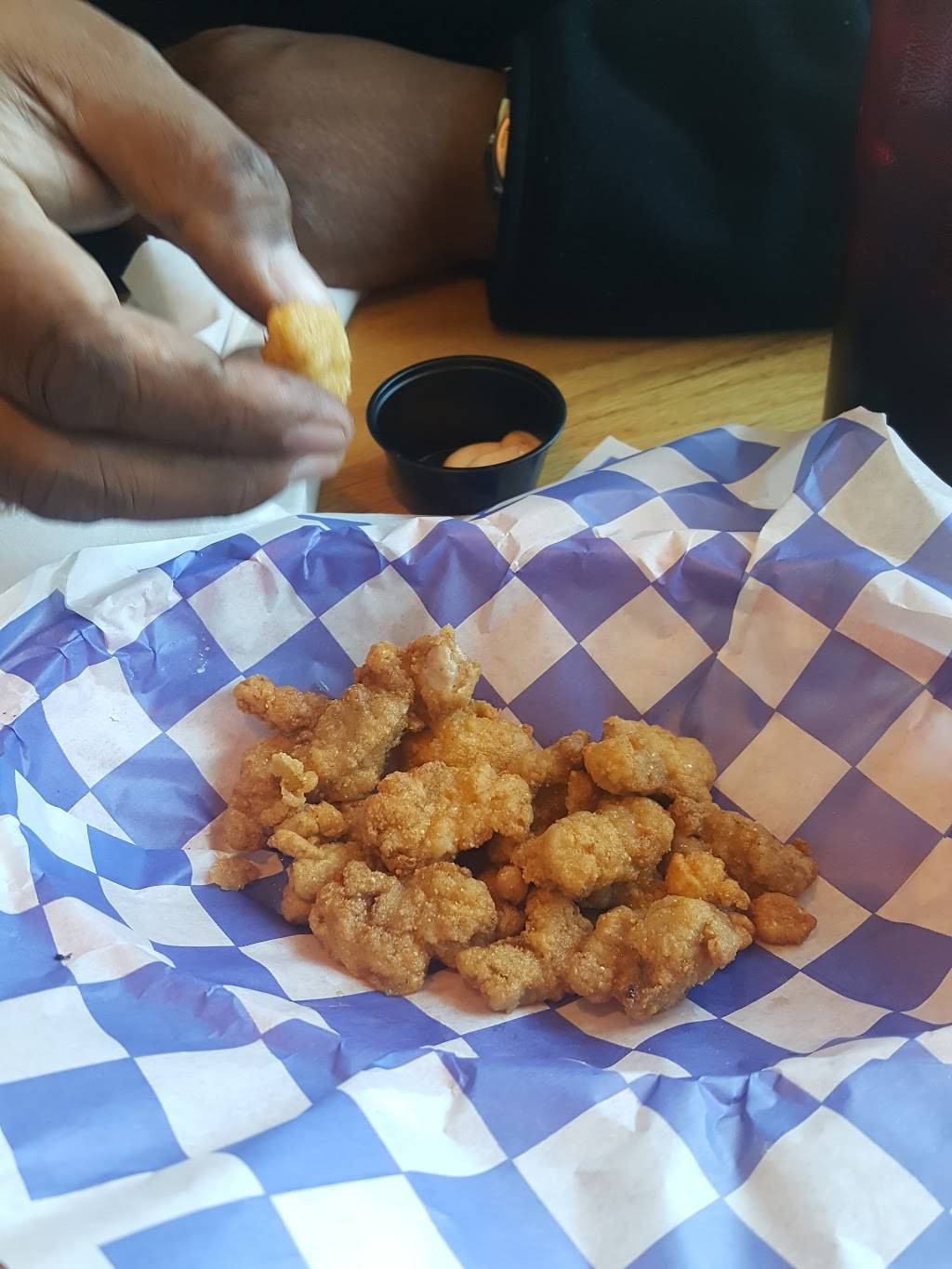 River Haven | restaurant | 136 Main St, Port Royal, VA 22535, USA | 8047425113 OR +1 804-742-5113