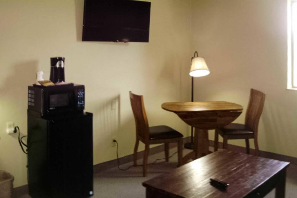 Quality Inn & Suites | restaurant | 204 Struthers St, Warren, PA 16365, USA | 8147238881 OR +1 814-723-8881