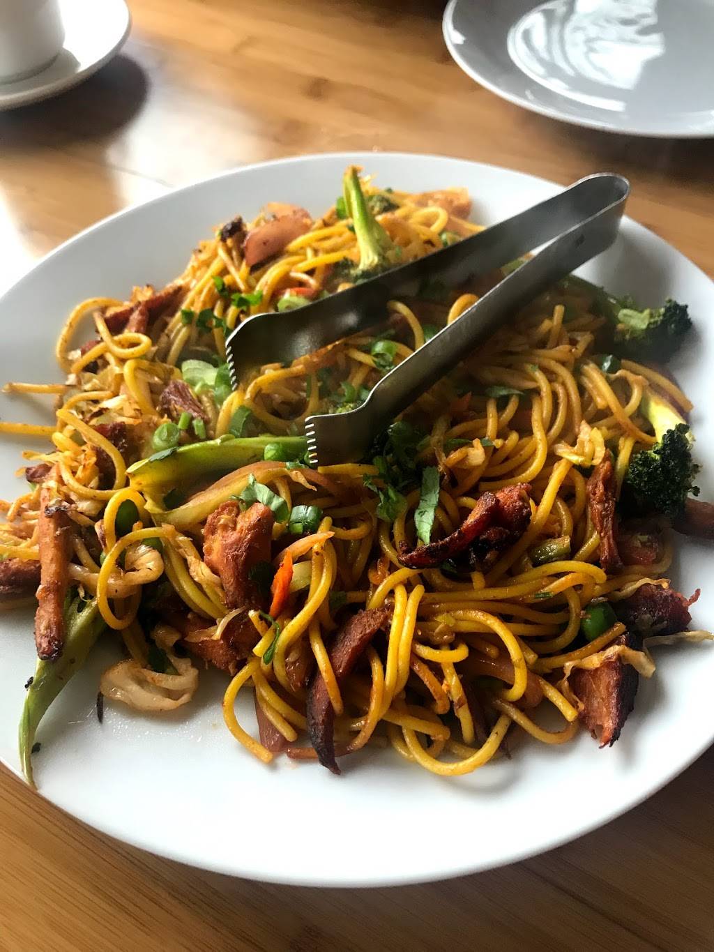 Everest Kitchen | restaurant | 1150 Solano Ave, Albany, CA 94706, USA | 5106795079 OR +1 510-679-5079