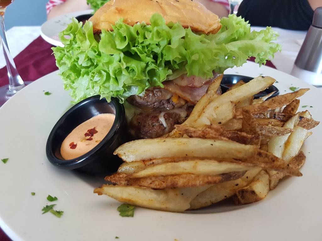 Bread street restaurant | restaurant | Blvd. el Refugio 24853, Las Abejas, 22245 Tijuana, B.C., Mexico | 016646292919 OR +52 664 629 2919