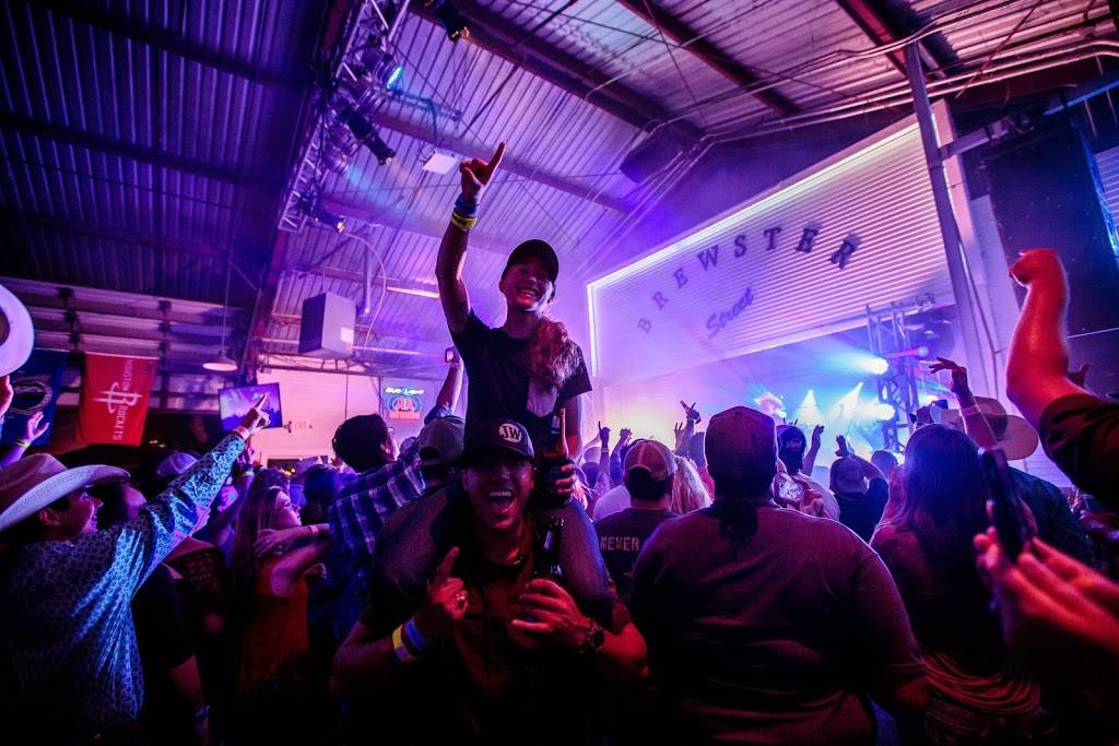 Brewster Street Ice House | restaurant | 1724 N Tancahua St, Corpus Christi, TX 78401, USA | 3618842739 OR +1 361-884-2739