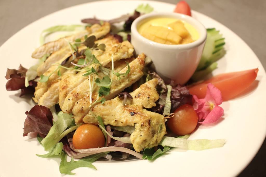 Manaao Thai Cuisine | restaurant | 715 Harbor Pointe Pl, West Sacramento, CA 95605, USA | 9165720792 OR +1 916-572-0792