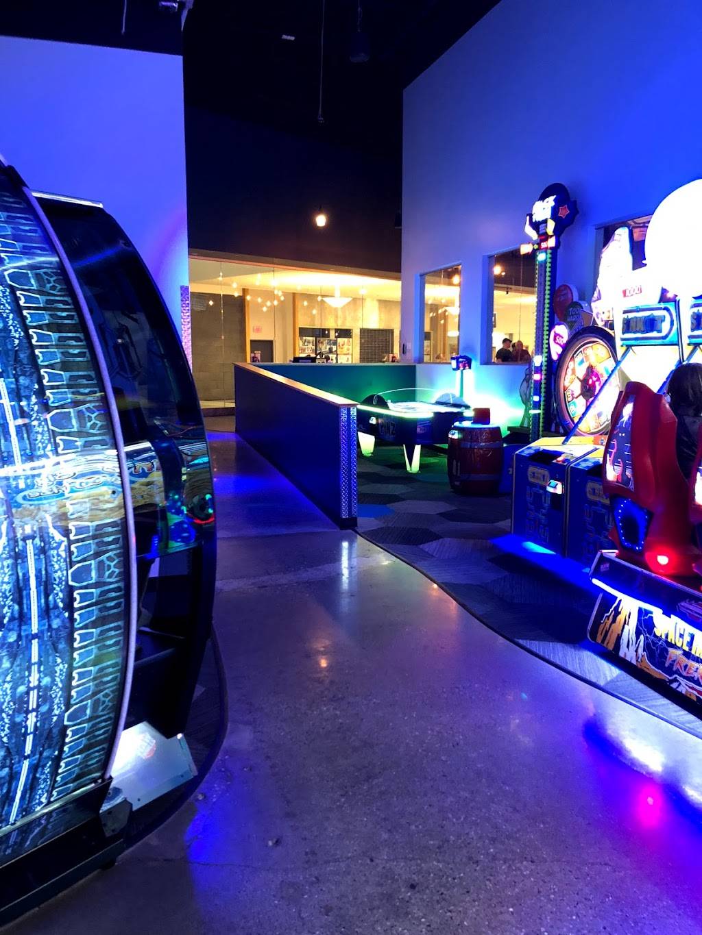 PiNZ - Hadley | restaurant | 367 Russell St, Hadley, MA 01035, USA | 4133870550 OR +1 413-387-0550