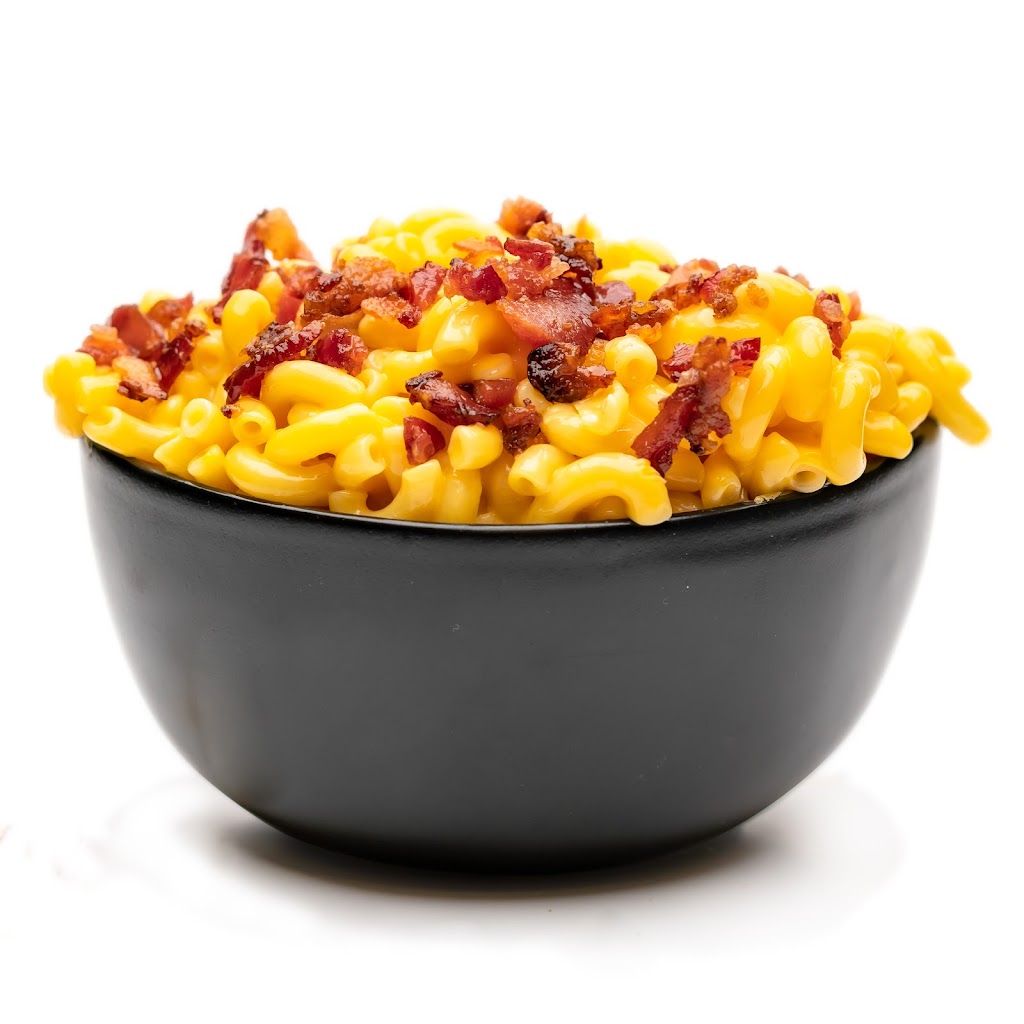 Cheezlys | restaurant | 606 Broadhollow Rd, Melville, NY 11747, USA | 6312704849 OR +1 631-270-4849