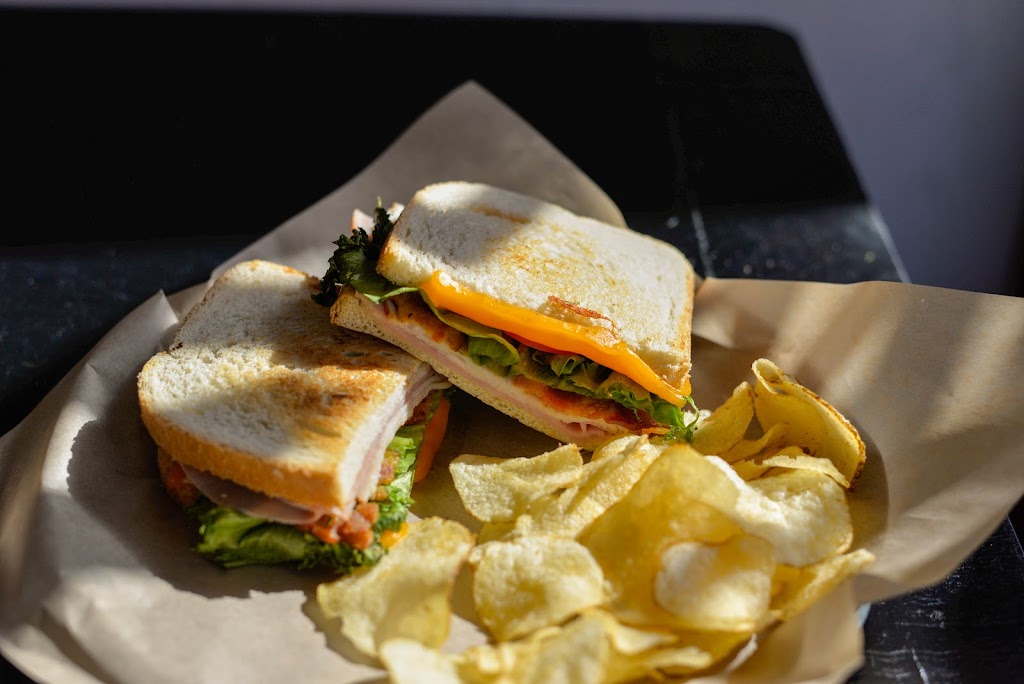 Java Road Espresso Bar and Cafe | cafe | 204 College St E, Fayetteville, TN 37334, USA | 9319935795 OR +1 931-993-5795