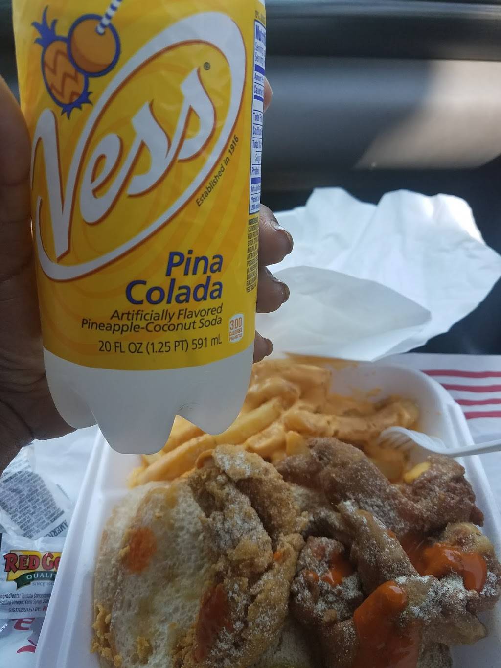 St Louis Fish & Chicken &Grill | restaurant | 5800 Page Blvd, St. Louis, MO 63112, USA | 3142610400 OR +1 314-261-0400