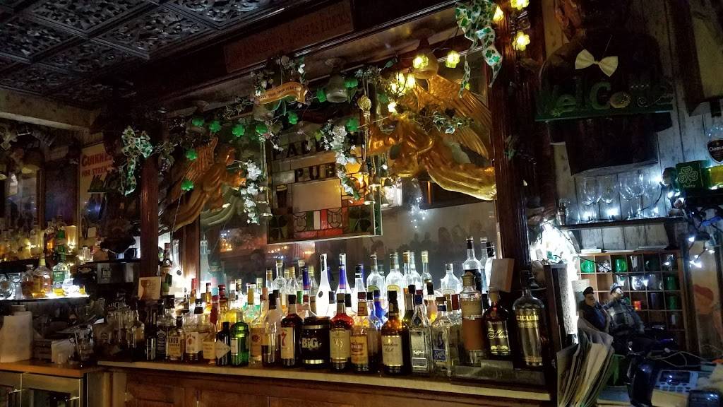 Paddys Pub | restaurant | 2339 N Murray Ave, Milwaukee, WI 53211, USA | 4142233496 OR +1 414-223-3496