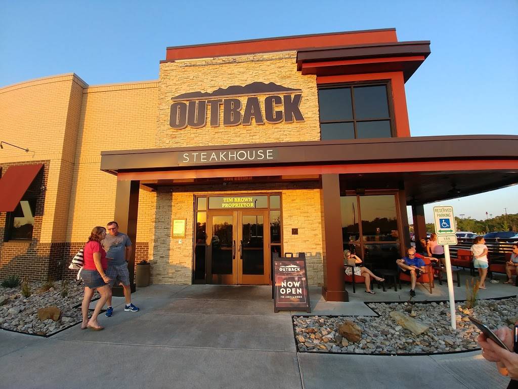 Outback Steakhouse | restaurant | 8030 Mall Rd, Florence, KY 41042, USA | 8593317222 OR +1 859-331-7222